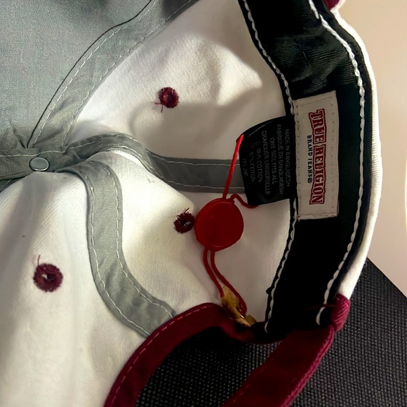 Brand New Little Girls True Religion Hat - Picture 2 of 2